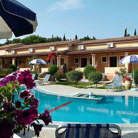 Mary Helen Apartments Kassiopi Exterior foto